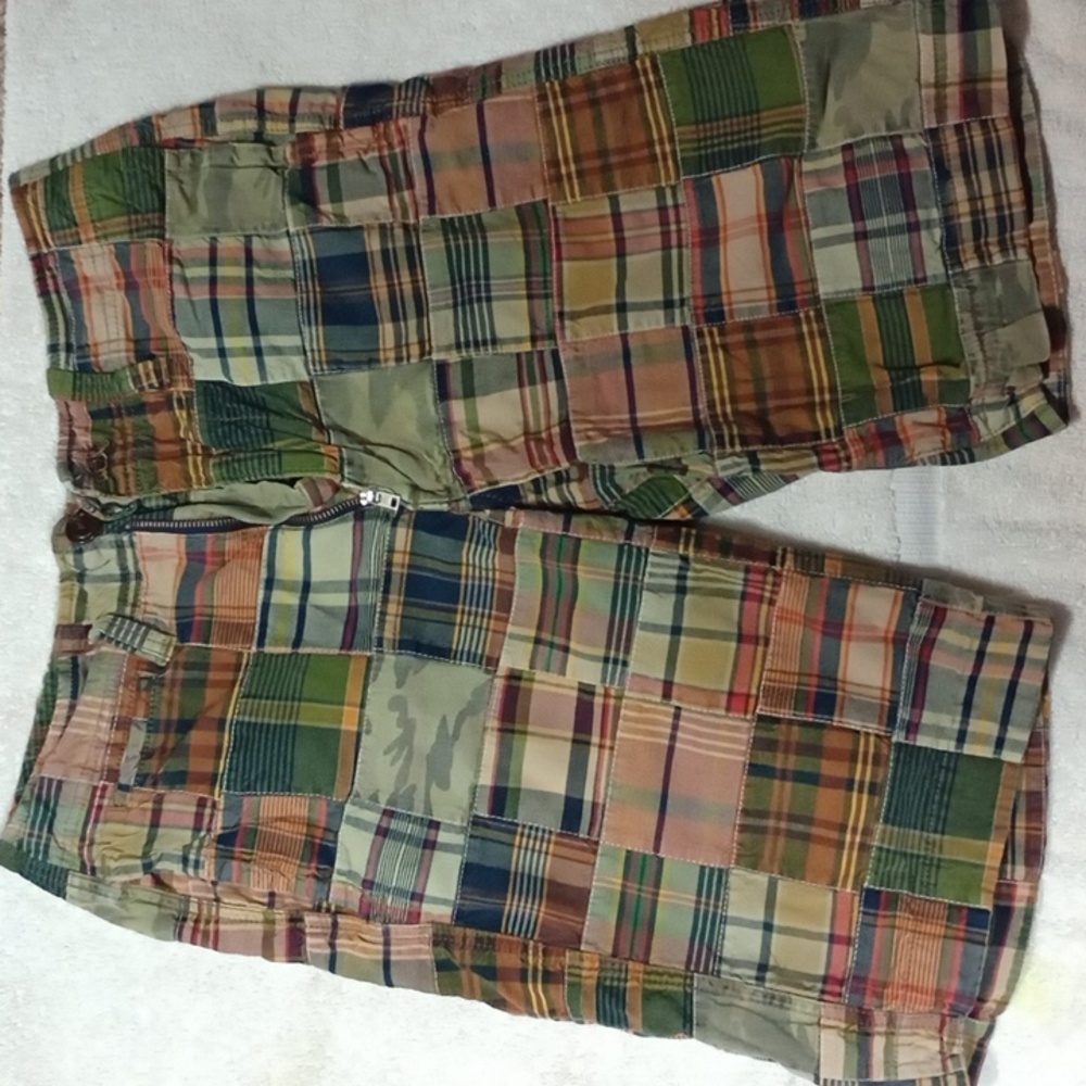 American Eagle Outfitters patchwork Shorts Size 30